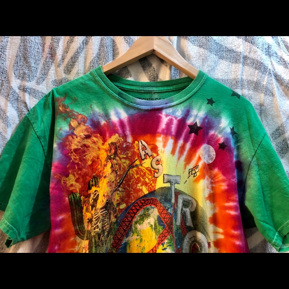 ASTROWORLD TIEDYE. That Merch line was DUMB! (L)